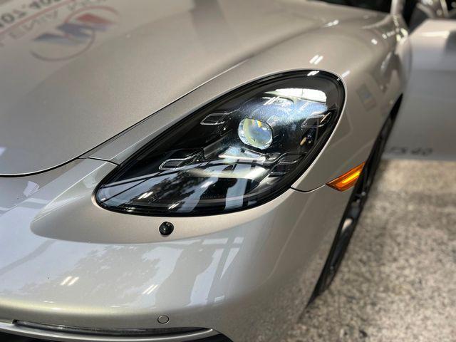 Photo of 2022 Silver Porsche 718 Cayman