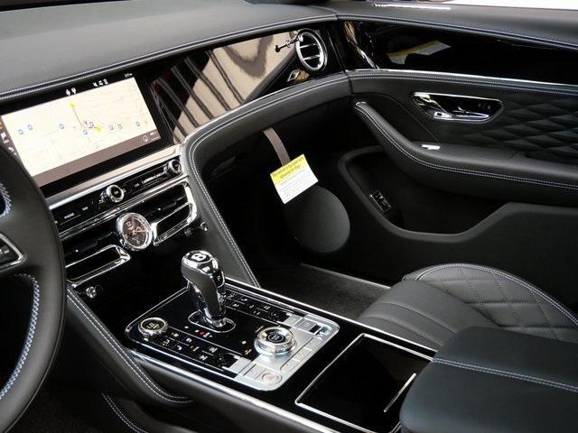 Photo of 2024 Fountain Blue Metallic Bentley Flying Spur Hybrid
