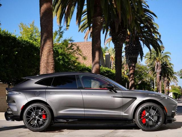 Photo of 2025 Magnetic Silver Aston Martin DBX