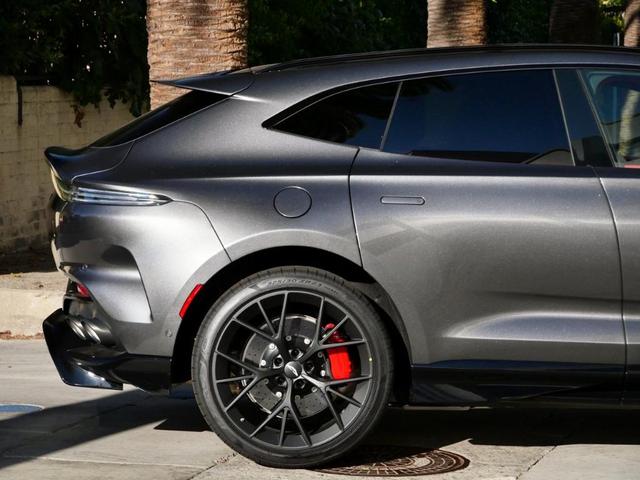Photo of 2025 Magnetic Silver Aston Martin DBX
