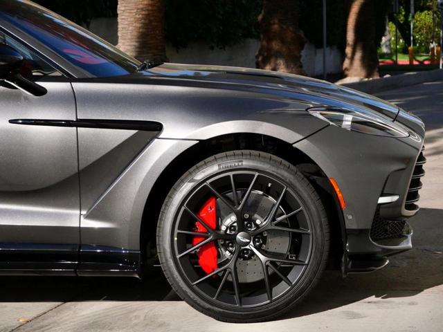 Photo of 2025 Magnetic Silver Aston Martin DBX