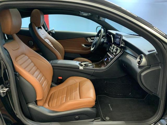 Photo of 2018 Black Mercedes-Benz C-Class