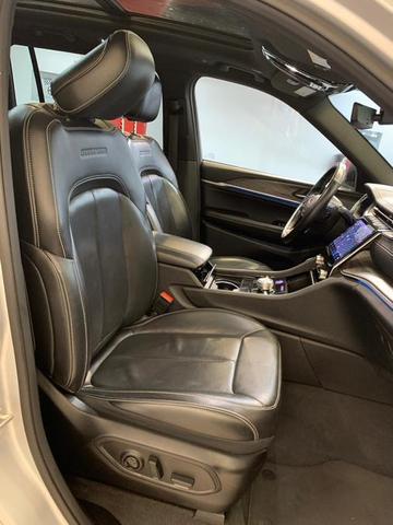 Photo of 2021 Silver Zynith Jeep Grand Cherokee L