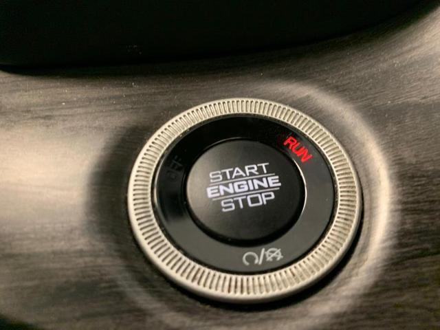 Photo of 2021 Silver Zynith Jeep Grand Cherokee L