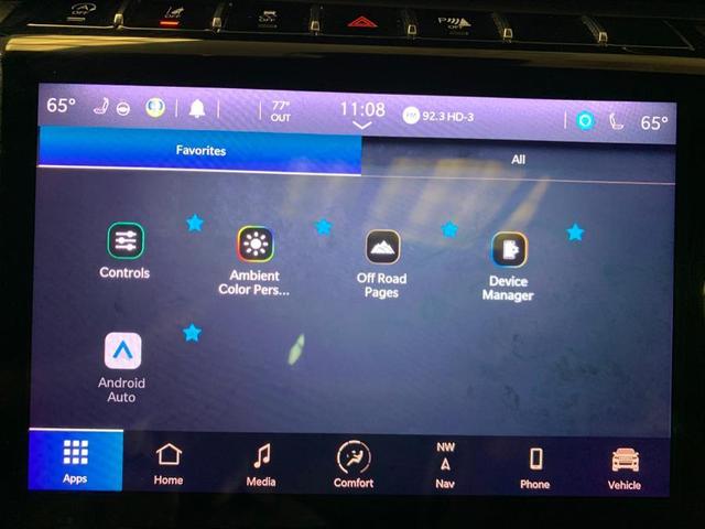 Photo of 2021 Silver Zynith Jeep Grand Cherokee L