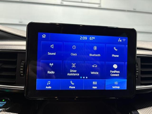 Photo of 2021 Agate Black Metallic Ford Explorer