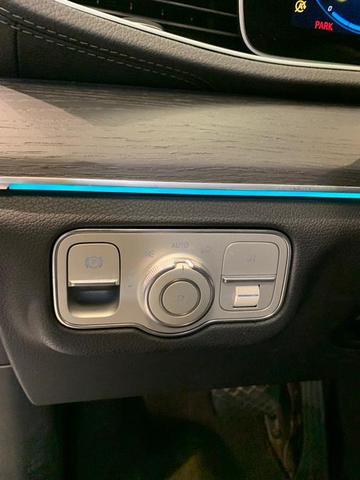 Photo of 2022 Black Mercedes-Benz GLS 450