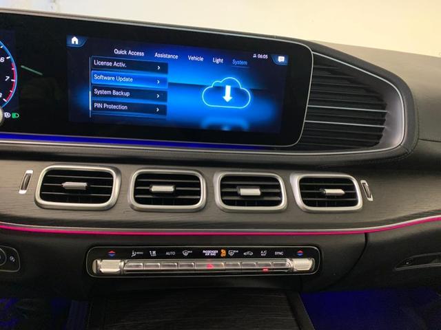 Photo of 2022 Black Mercedes-Benz GLS 450