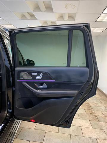 Photo of 2022 Black Mercedes-Benz GLS 450