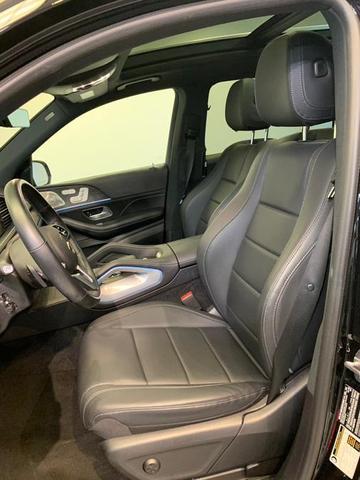 Photo of 2022 Black Mercedes-Benz GLS 450