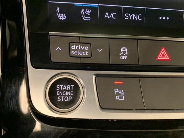 Photo of 2022 Mythos Black Metallic Audi Q7