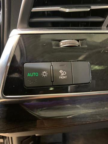 Photo of 2022 Mythos Black Metallic Audi Q7