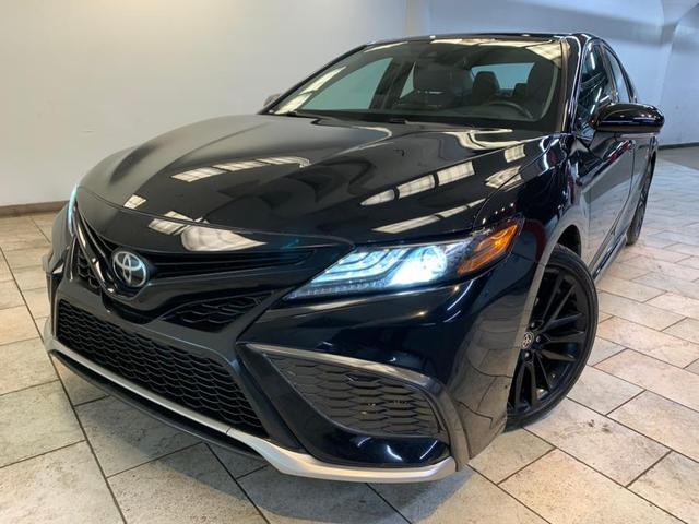 Photo of 2021 Midnight Black Metallic Toyota Camry