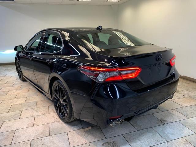 Photo of 2021 Midnight Black Metallic Toyota Camry