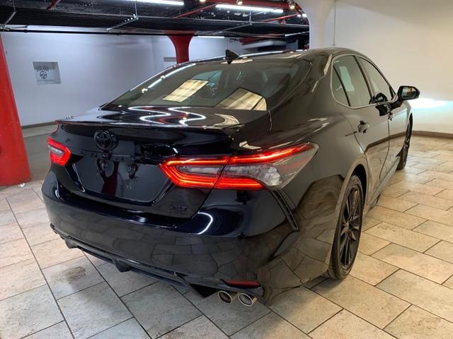 Photo of 2021 Midnight Black Metallic Toyota Camry