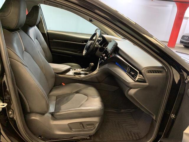 Photo of 2021 Midnight Black Metallic Toyota Camry
