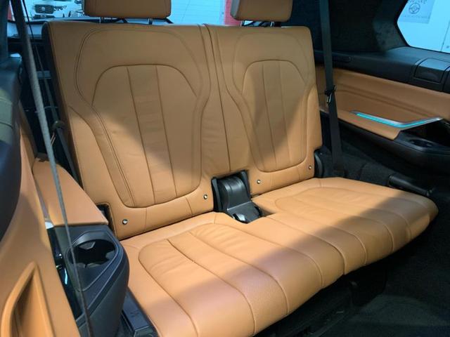 Photo of 2022 Alpine White BMW X7