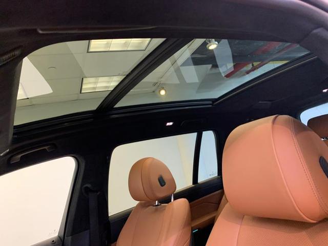 Photo of 2022 Alpine White BMW X7
