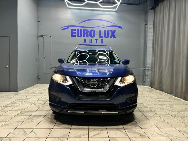 Photo of 2019 Caspian Blue Metallic Nissan Rogue