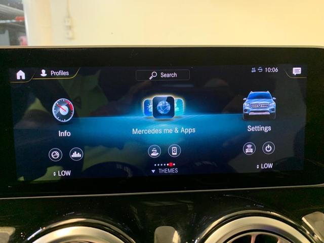 Photo of 2021 Digital White Metallic Mercedes-Benz GLB 250
