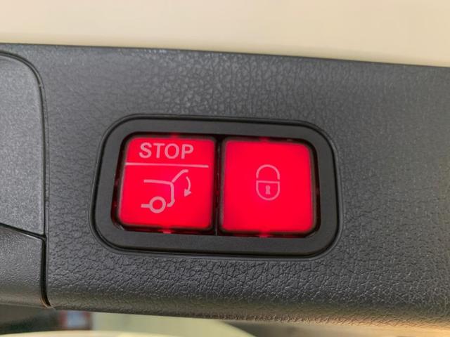Photo of 2021 Digital White Metallic Mercedes-Benz GLB 250