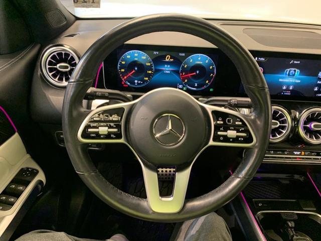 Photo of 2021 Digital White Metallic Mercedes-Benz GLB 250