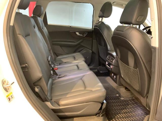 Photo of 2018 Glacier White Metallic Audi Q7