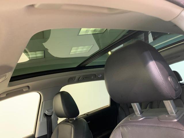 Photo of 2018 Glacier White Metallic Audi Q7