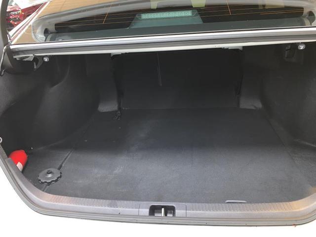 Photo of 2021 Wind Chill Pearl Toyota Camry