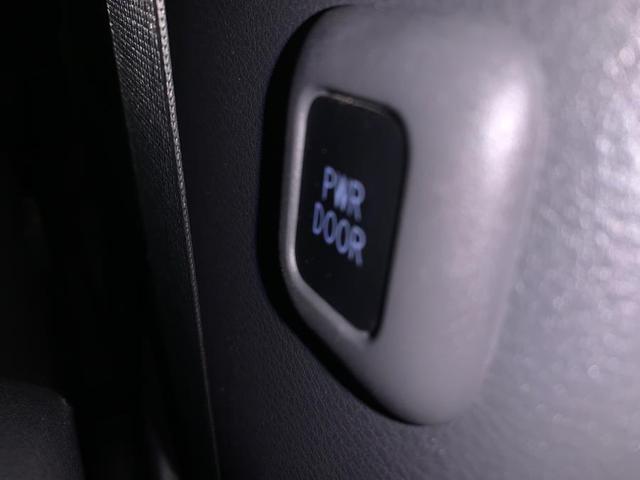 Photo of 2021 Celestial Silver Metallic Toyota Sienna