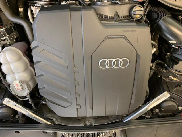 Photo of 2022 Navarra Blue Metallic Audi A4