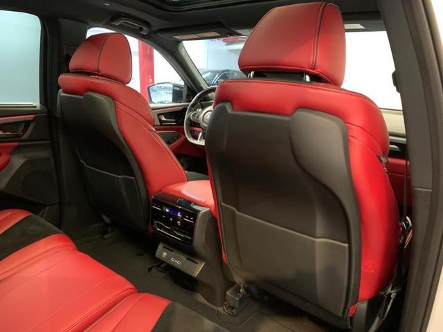 Photo of 2023 Platinum White Pearl Acura MDX