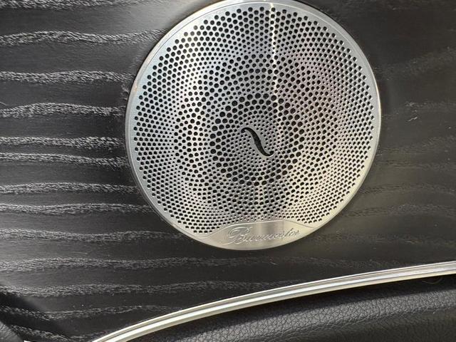 Photo of 2021 designo Diamond White Metallic Mercedes-Benz E-Class