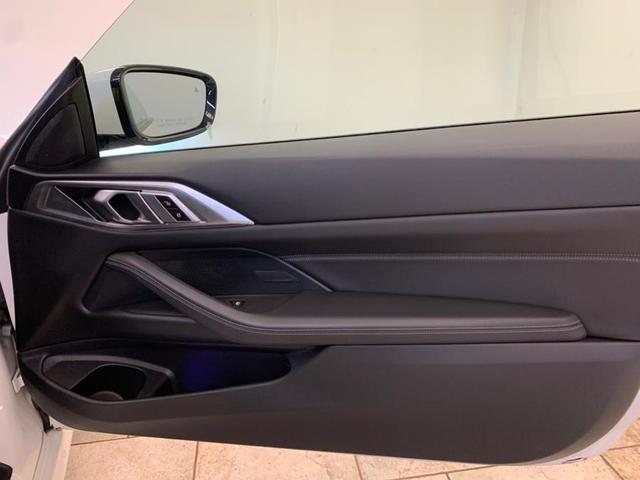 Photo of 2022 Alpine White BMW 430