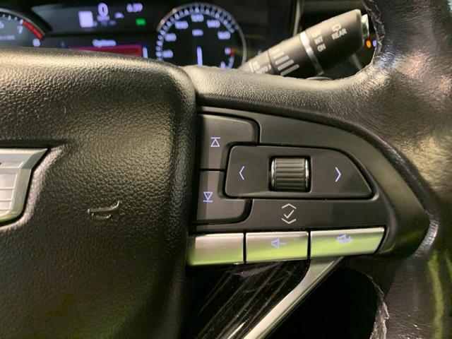 Photo of 2022 Satin Steel Metallic Cadillac XT6