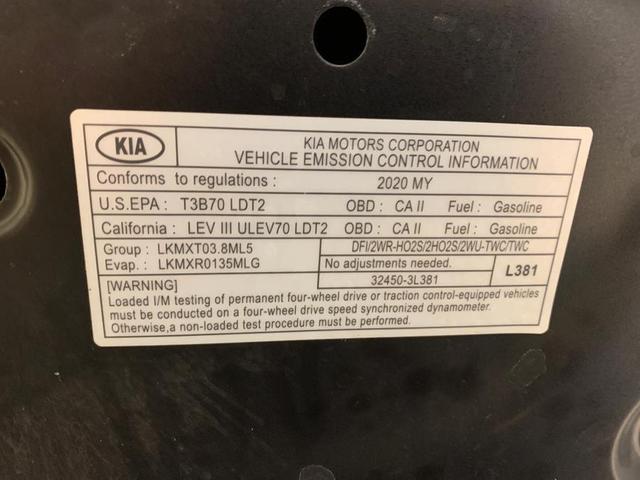 Photo of 2020 Ebony Black Kia Telluride