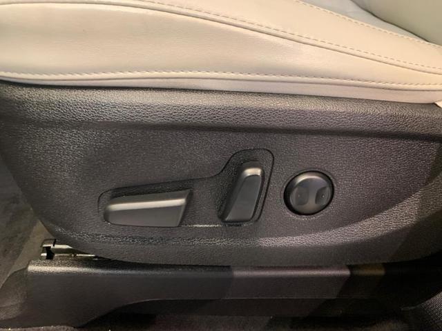Photo of 2020 Ebony Black Kia Telluride