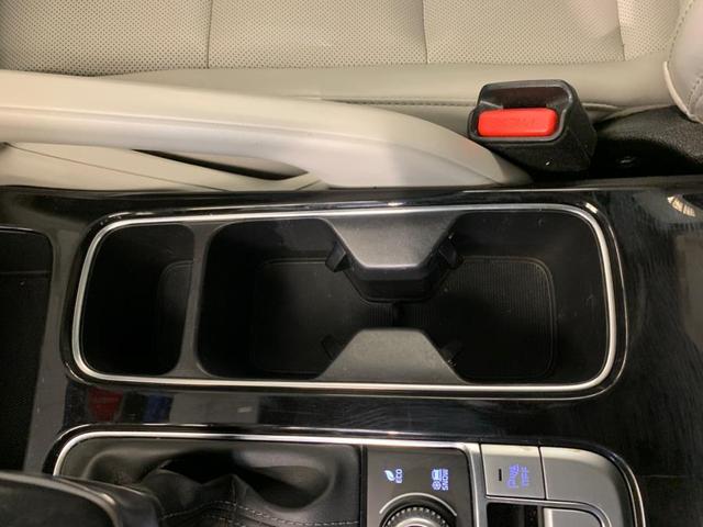 Photo of 2020 Ebony Black Kia Telluride