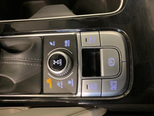 Photo of 2020 Ebony Black Kia Telluride