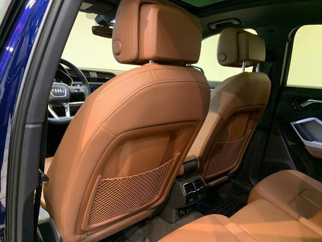 Photo of 2022 Navarra Blue Metallic Audi Q3