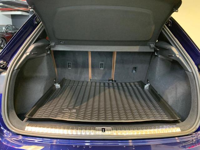 Photo of 2022 Navarra Blue Metallic Audi Q3