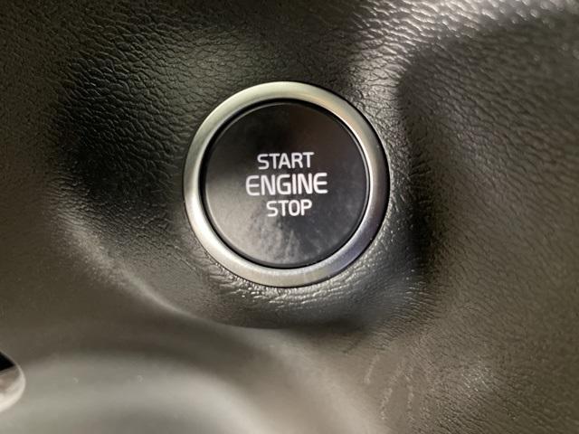 Photo of 2025 Crystal White Pearl Volvo XC40