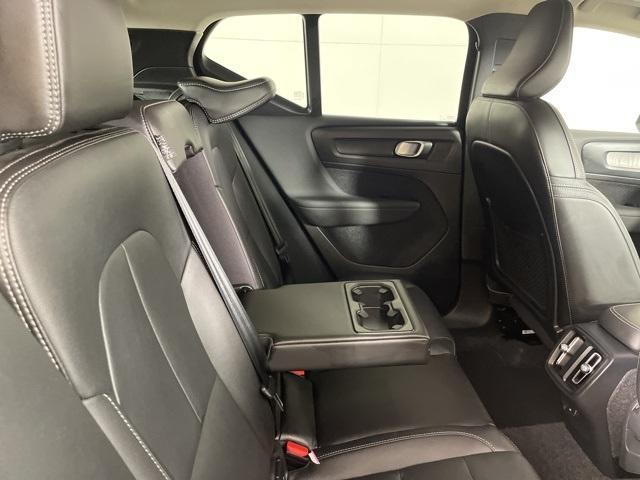 Photo of 2025 Crystal White Pearl Volvo XC40