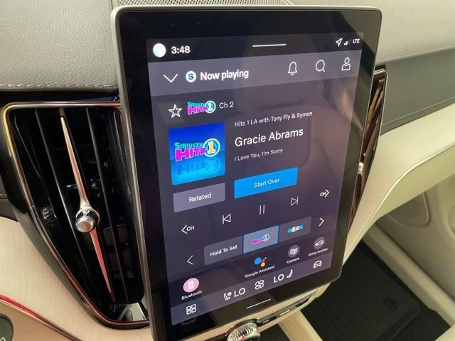 Photo of 2026 Denim Blue Metallic Volvo XC60 Plug-In Hybrid