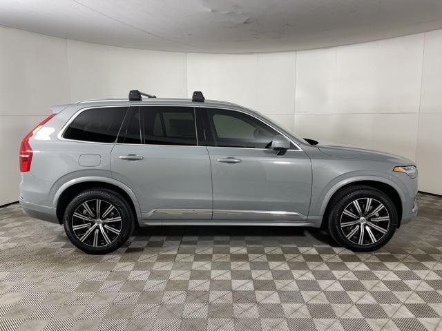 Photo of 2025 Metallic Volvo XC90