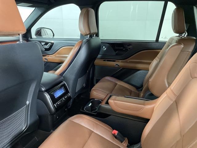 Photo of 2023 Diamond Red Lincoln Aviator