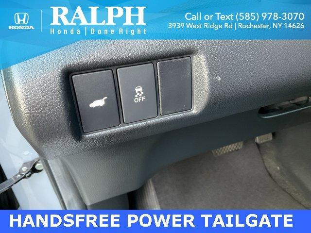 Photo of 2024 Sonic Gray Pearl Honda Pilot
