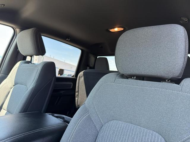Photo of 2022 Bright White RAM 1500