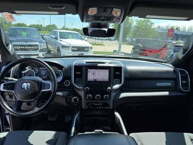 Photo of 2022 Bright White RAM 1500