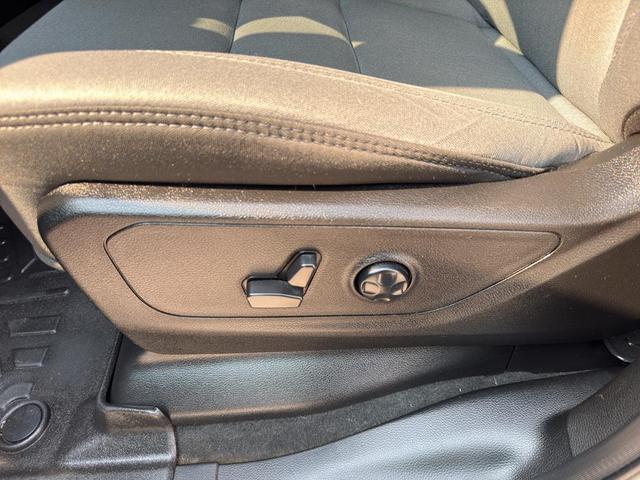 Photo of 2021 Diamond Black RAM 1500